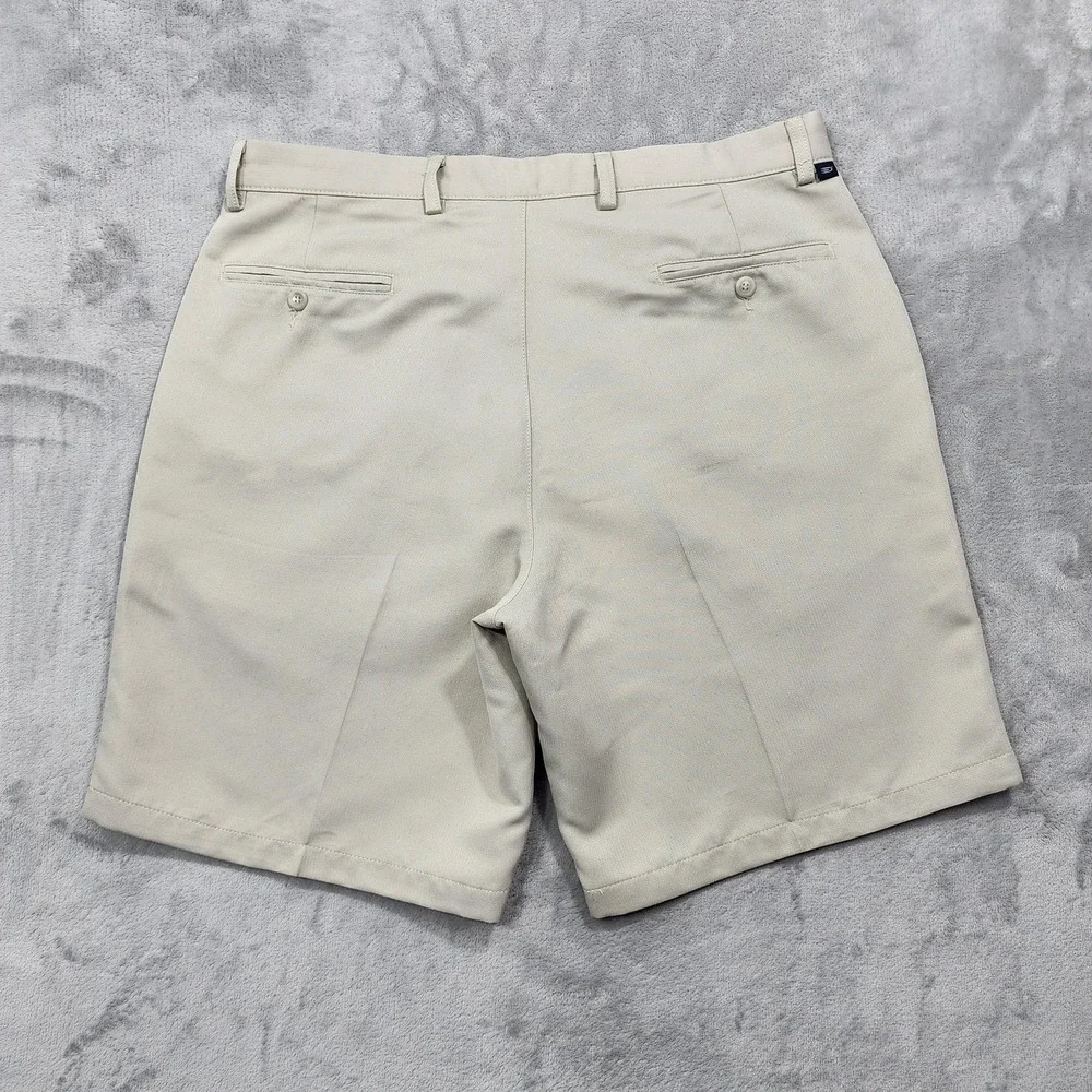 Dockers Golf Shorts Mens 36 Beige Pleated Microfiber Chino Relaxed 10 Inseam
